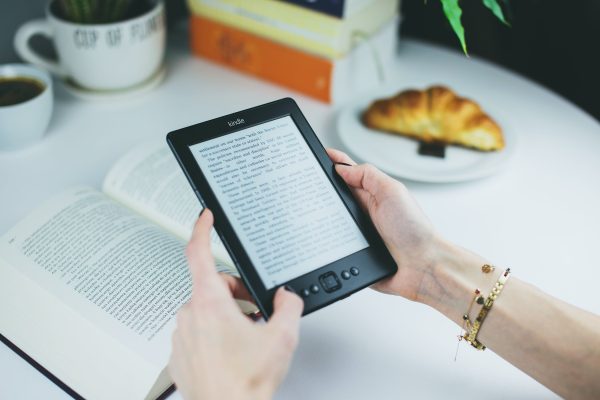 Layanan Berlangganan Ebook Terbaik untuk Setiap Jenis Pembaca